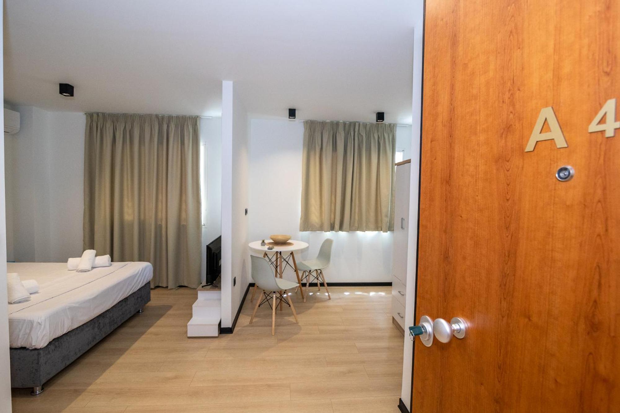 Facadoro Apartments Atene Esterno foto